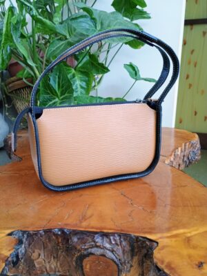 Handmade leather baguette bag