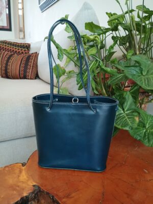 Handmade leather bucket bag