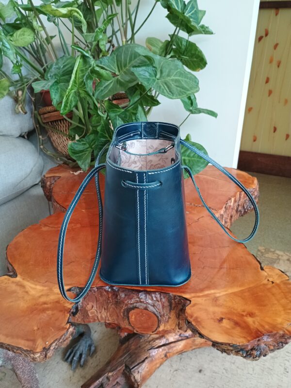 Toccata Bucket bag - Image 4