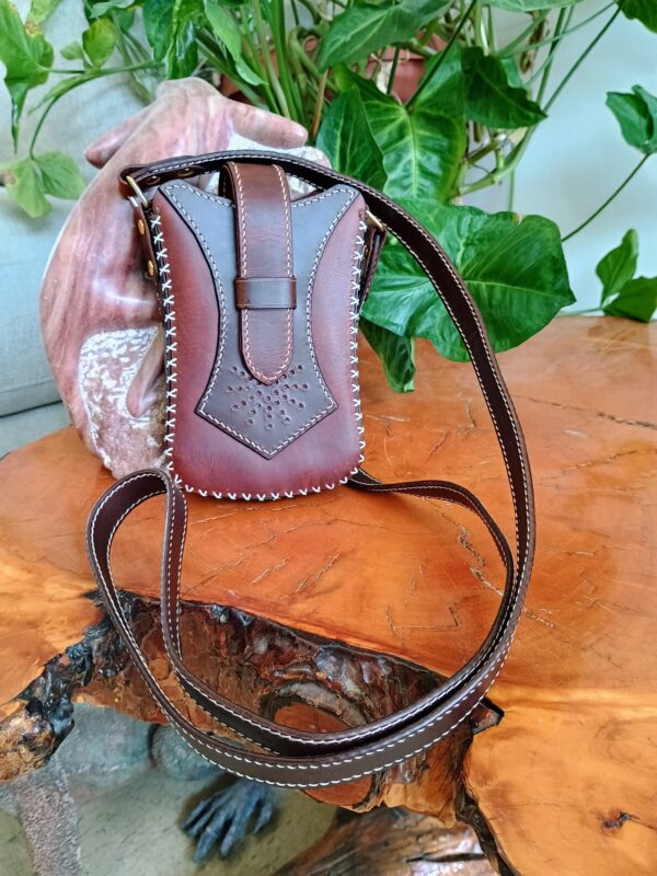 Handmade leather phone bag